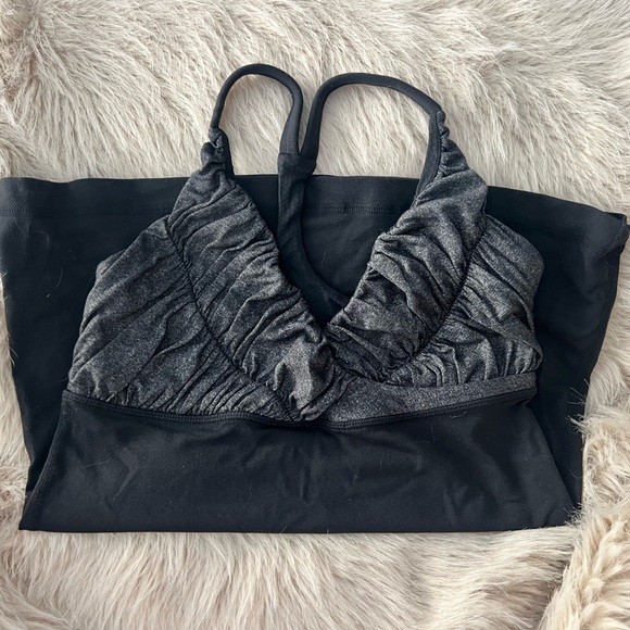 Tops - Lululemon xs black tank top